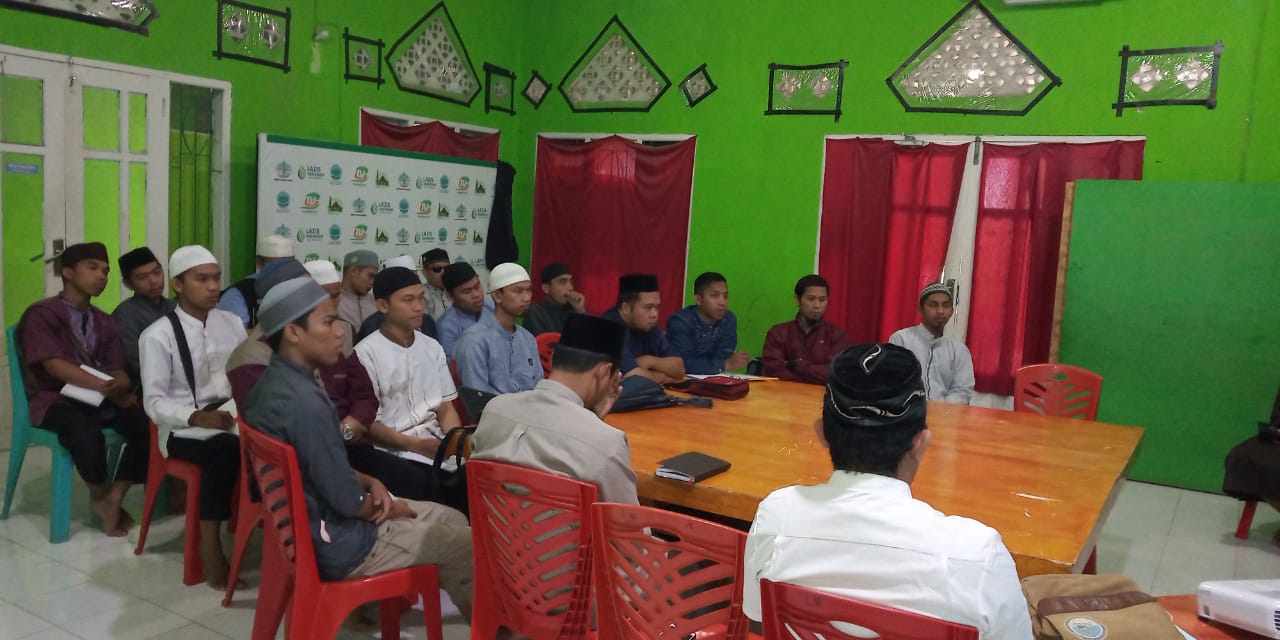 Perkuat Komitmen Dakwah, Wahdah Islamiyah Sulbar Gelar Workshop Dakwah ...